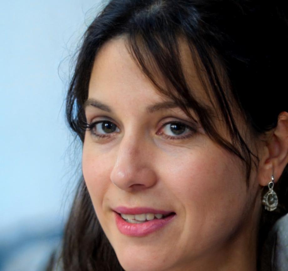 Sarah Mitchell, Portfolio Manager